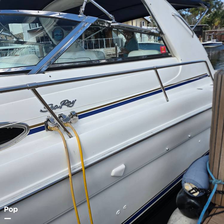 Slide: The Image of Sea Ray 370 Sundancer 1996 - 3