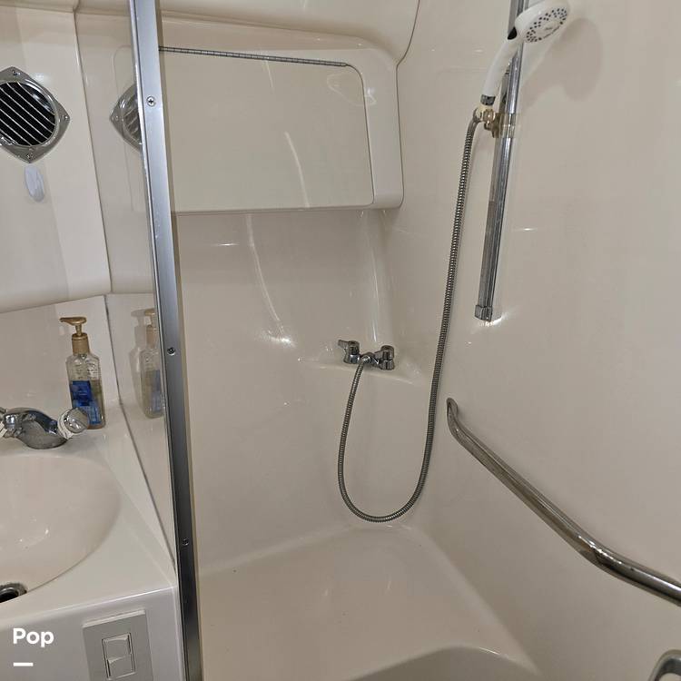 Slide: The Image of Sea Ray 370 Sundancer 1996 - 30