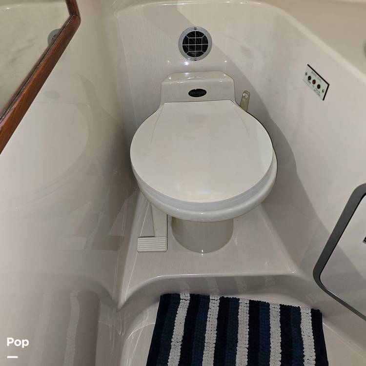 Slide: The Image of Sea Ray 370 Sundancer 1996 - 31