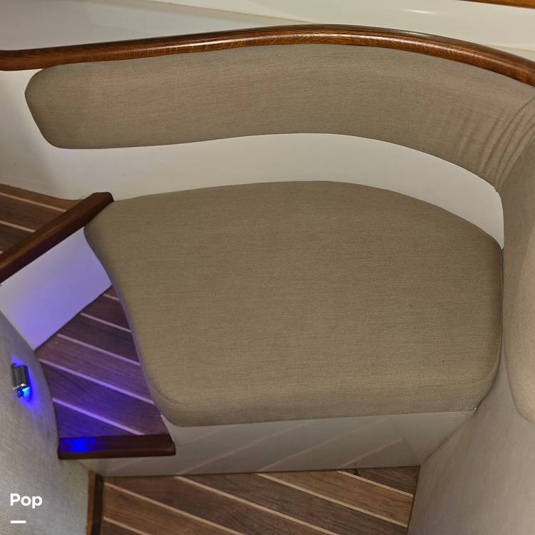 Slide: The Image of Sea Ray 370 Sundancer 1996 - 33