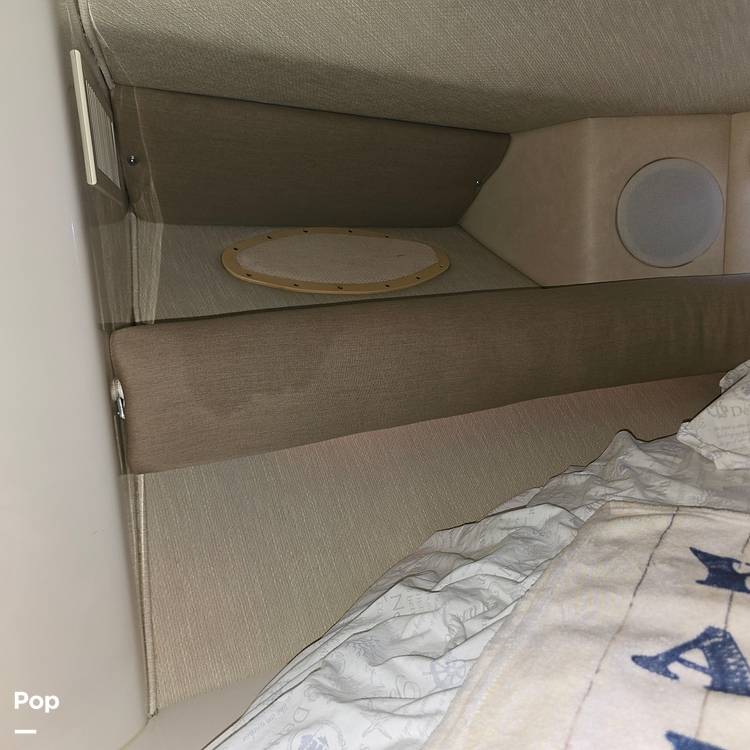 Slide: The Image of Sea Ray 370 Sundancer 1996 - 35