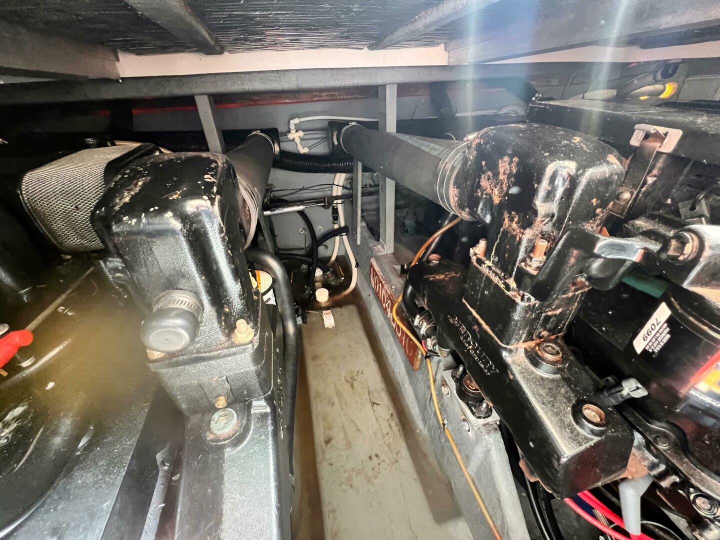 Slide: The Image of Sea Ray 370 Sundancer 1996 - 5106350