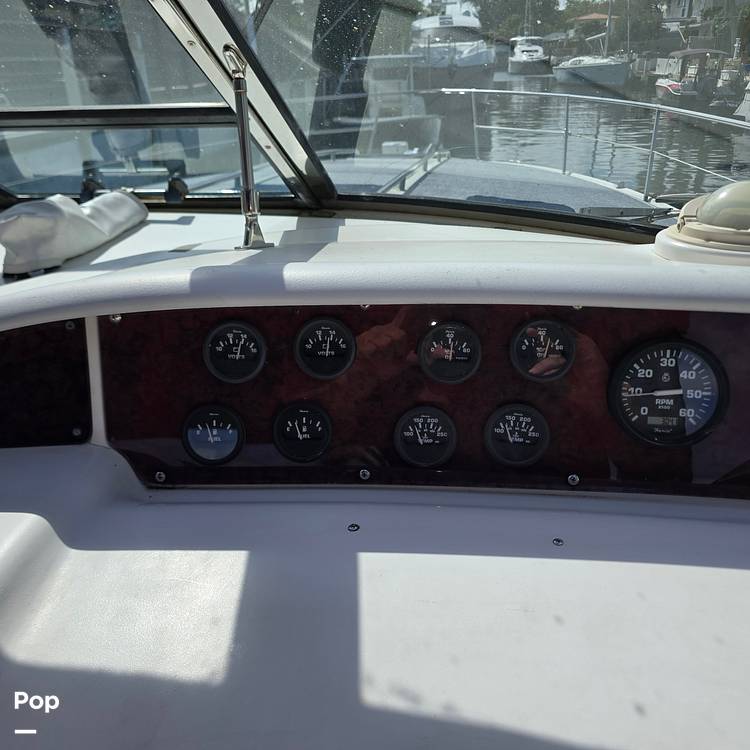 Slide: The Image of Sea Ray 370 Sundancer 1996 - 43