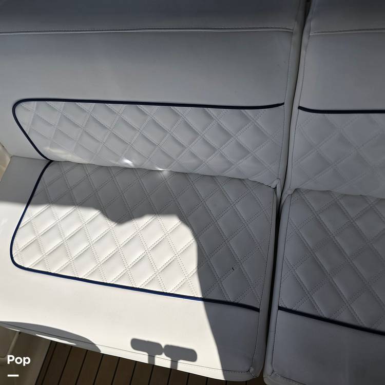 Slide: The Image of Sea Ray 370 Sundancer 1996 - 52