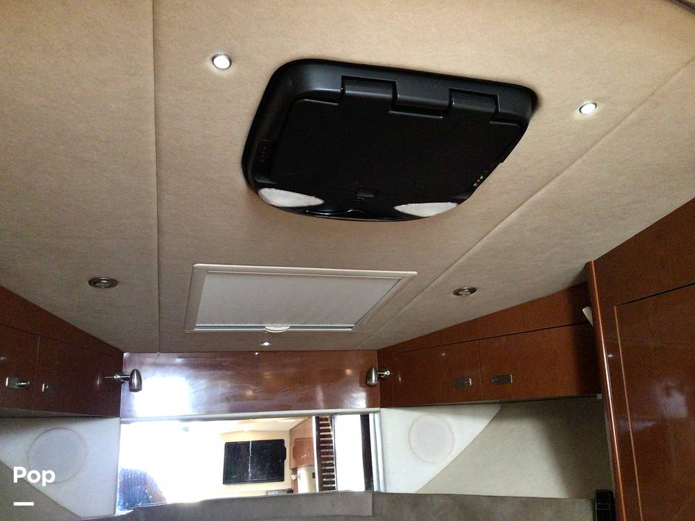 Slide: The Image of Sea Ray 370 Sundancer 2010 - 123