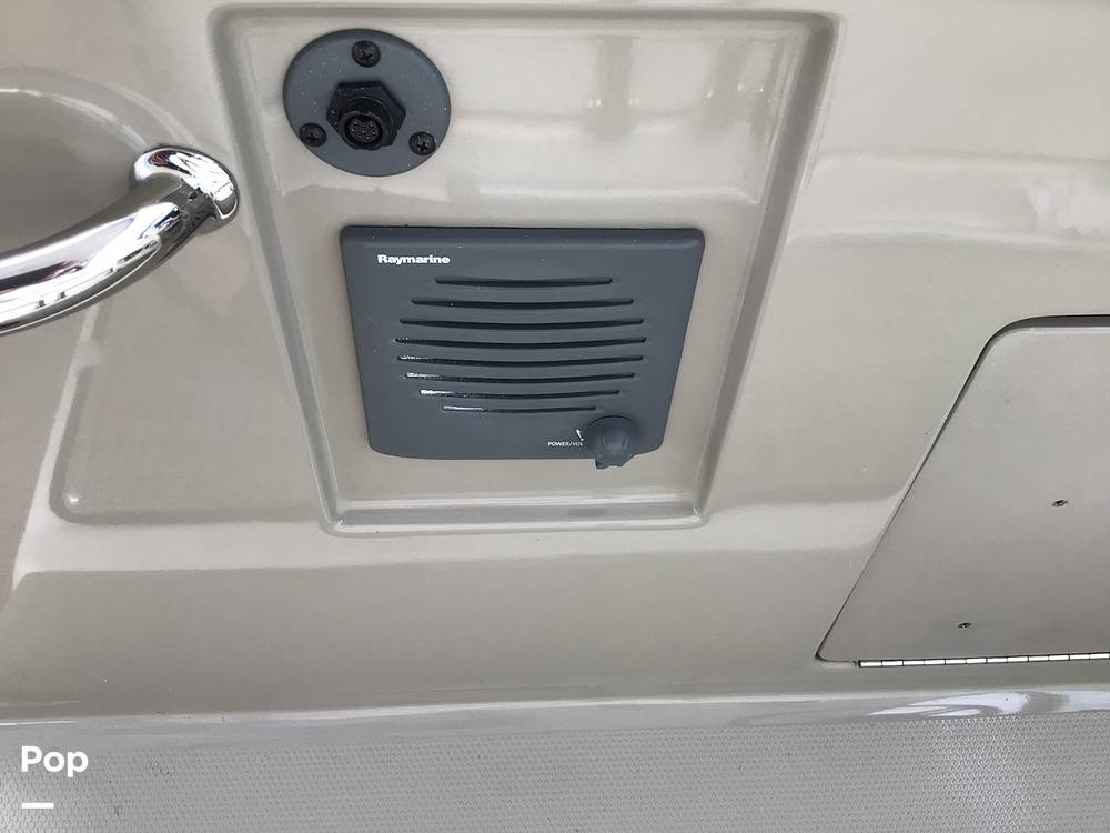 Slide: The Image of Sea Ray 370 Sundancer 2010 - 149