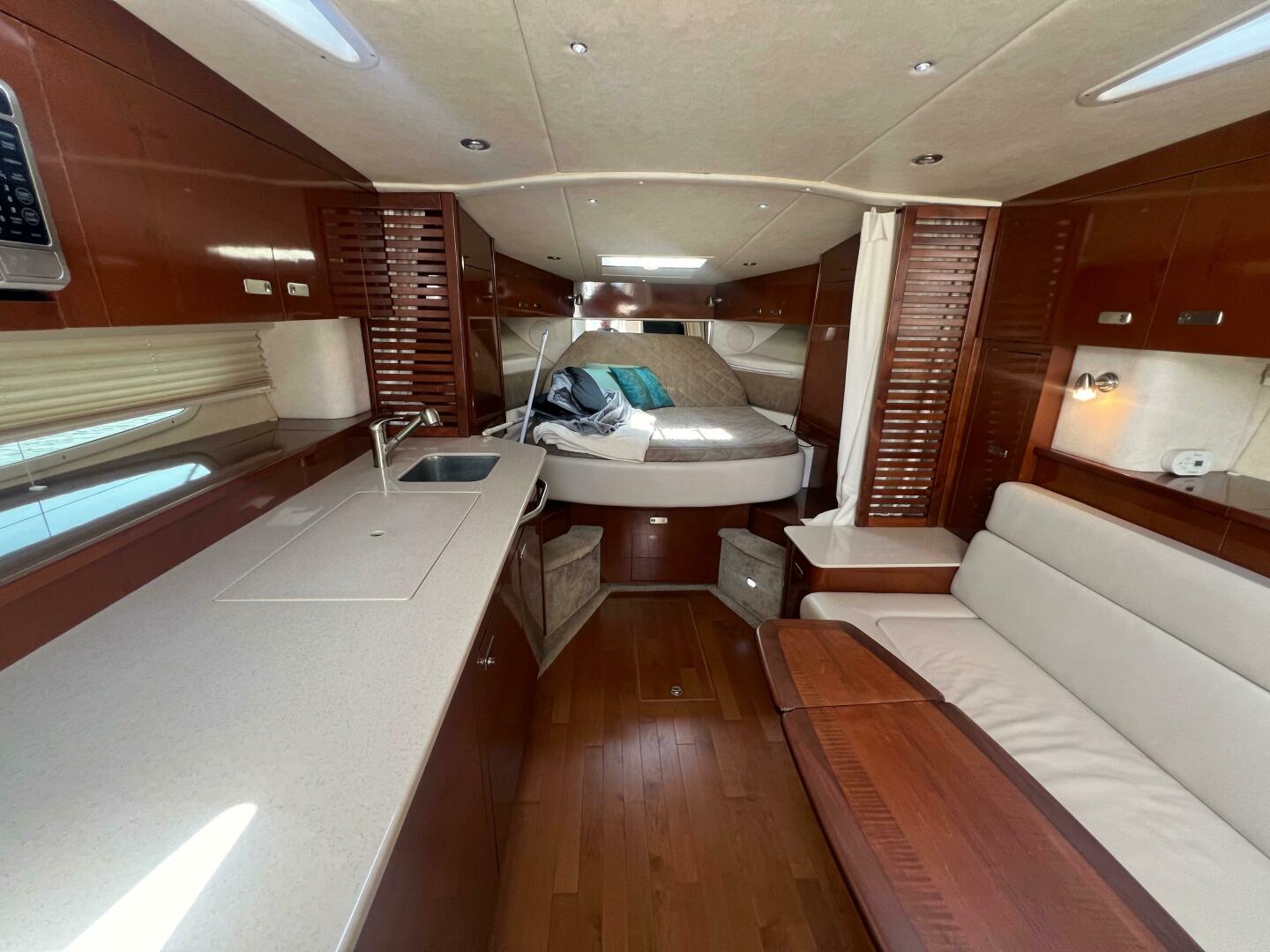 Slide: The Image of Sea Ray 370 Sundancer 2010 - 4482622
