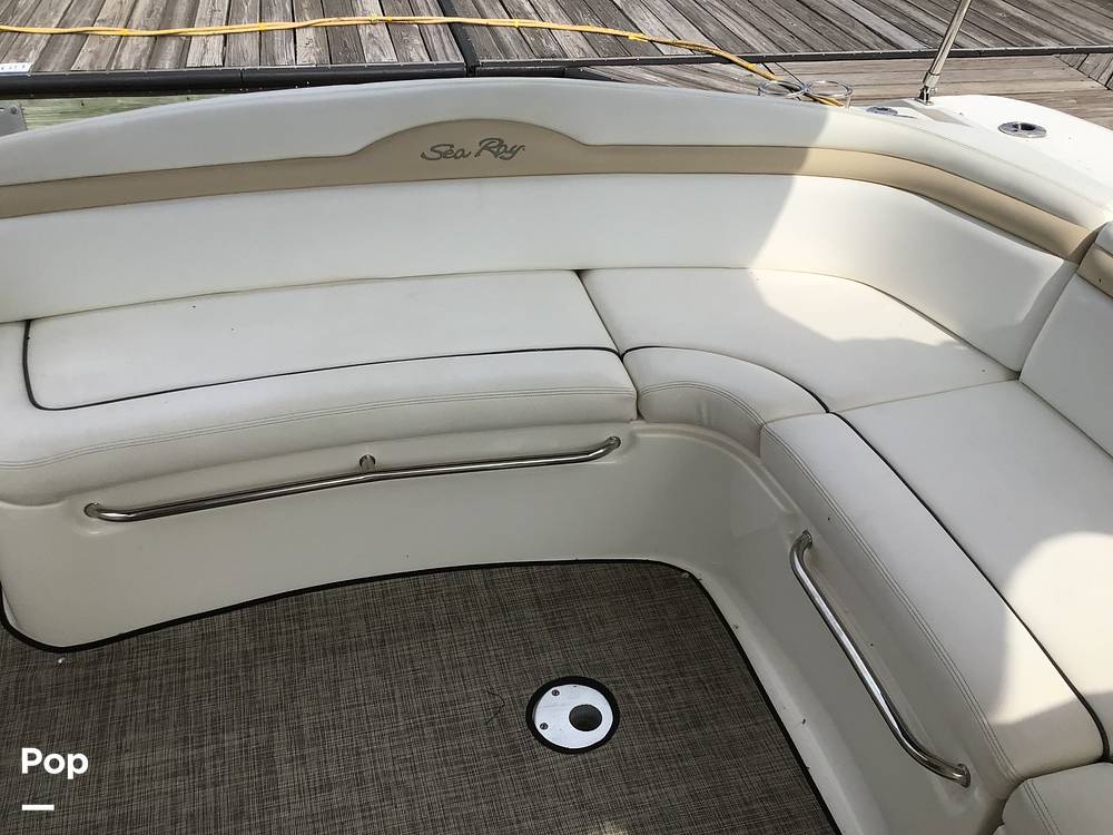 Slide: The Image of Sea Ray 370 Sundancer 2010 - 23