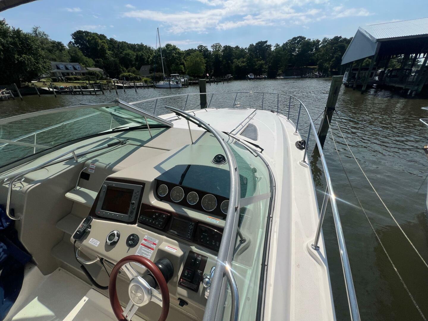 Slide: The Image of Sea Ray 370 Sundancer 2010 - 4482653