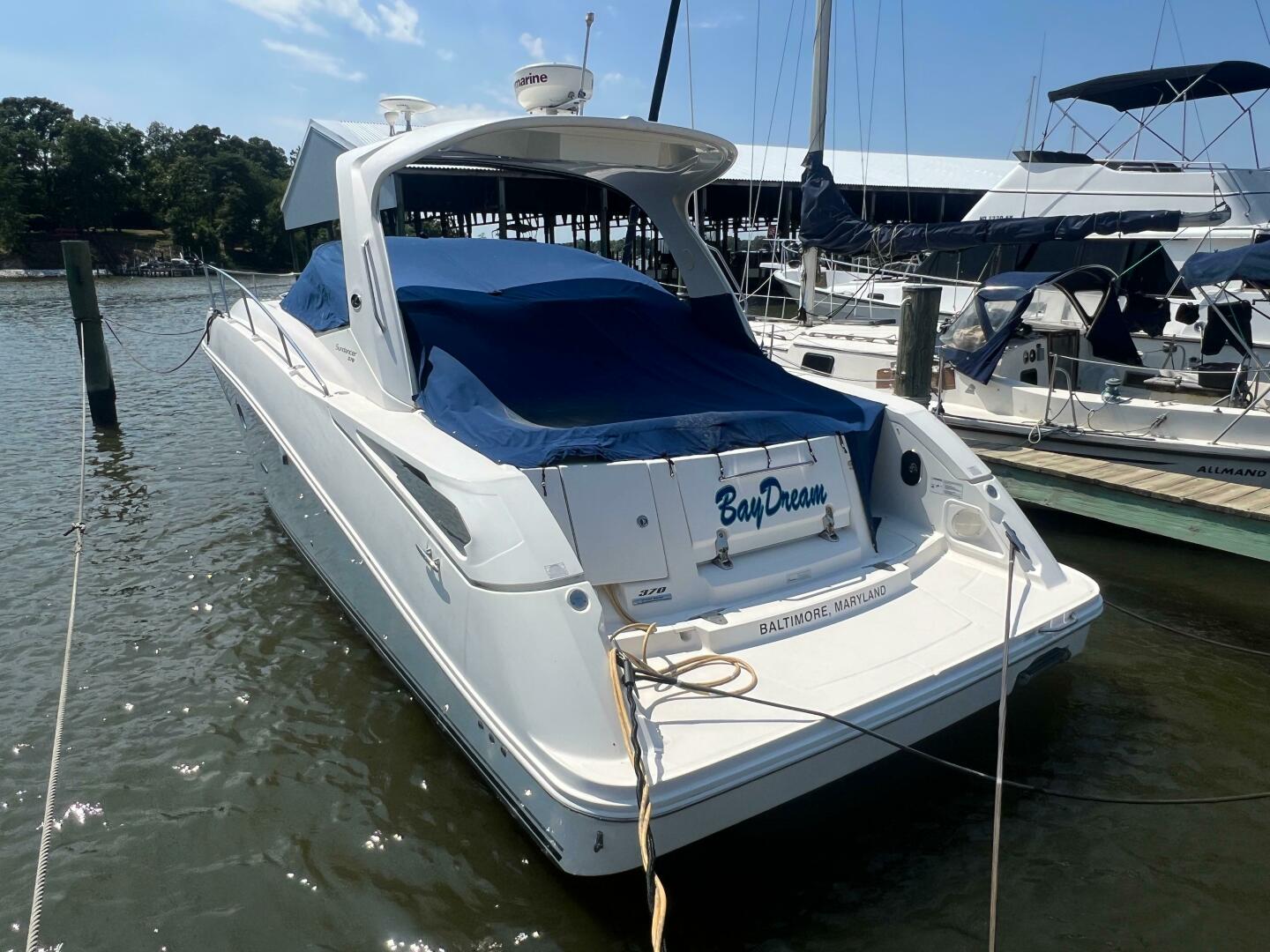 Slide: The Image of Sea Ray 370 Sundancer 2010 - 4482658