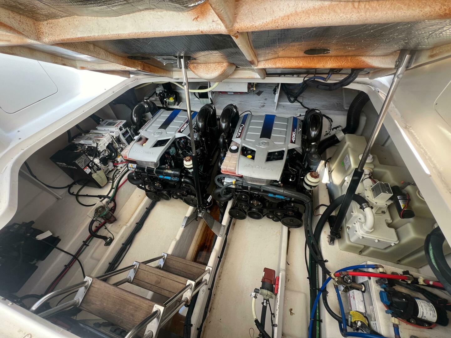Slide: The Image of Sea Ray 370 Sundancer 2010 - 4482664