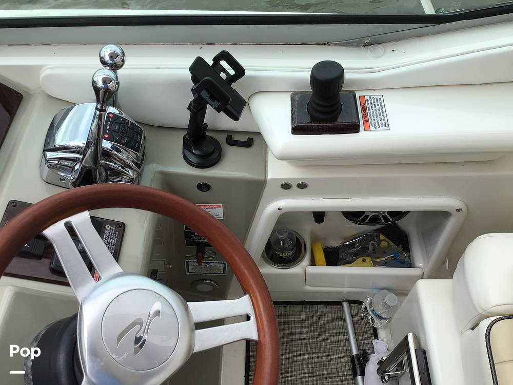 Slide: The Image of Sea Ray 370 Sundancer 2010 - 52