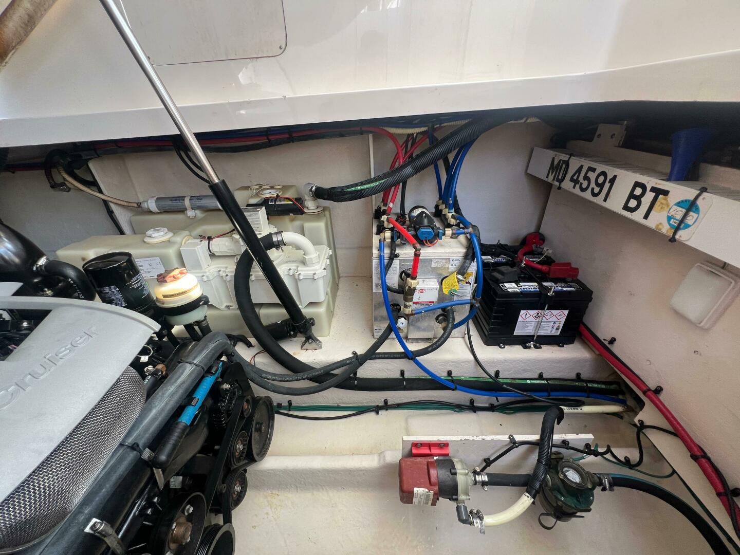 Slide: The Image of Sea Ray 370 Sundancer 2010 - 4482673
