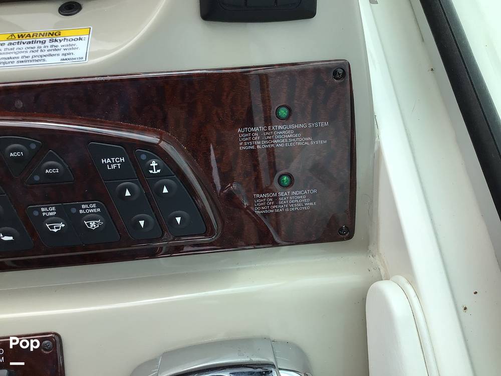 Slide: The Image of Sea Ray 370 Sundancer 2010 - 61