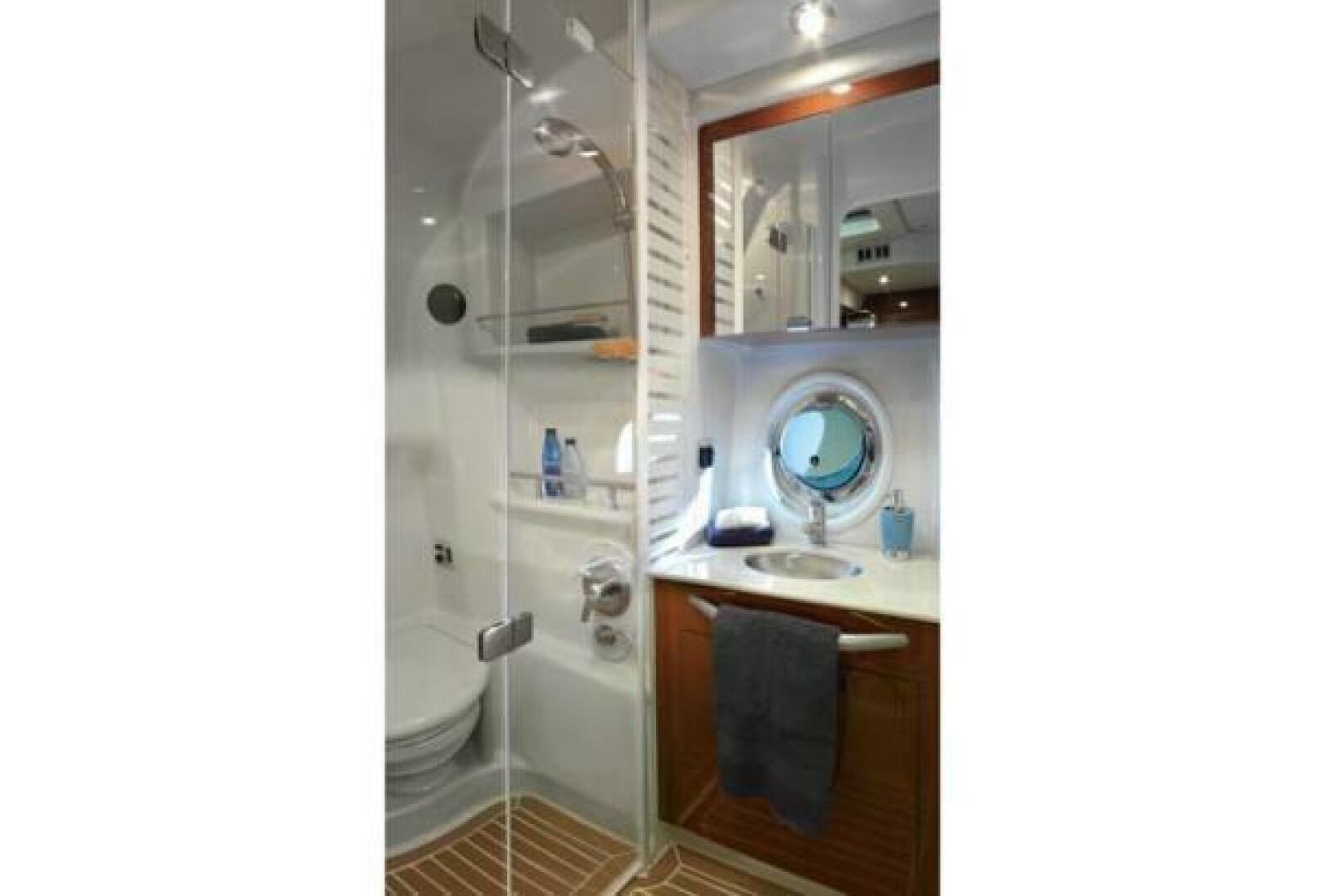 Slide: The Image of Sea Ray 370 Sundancer 2010 - 4482677
