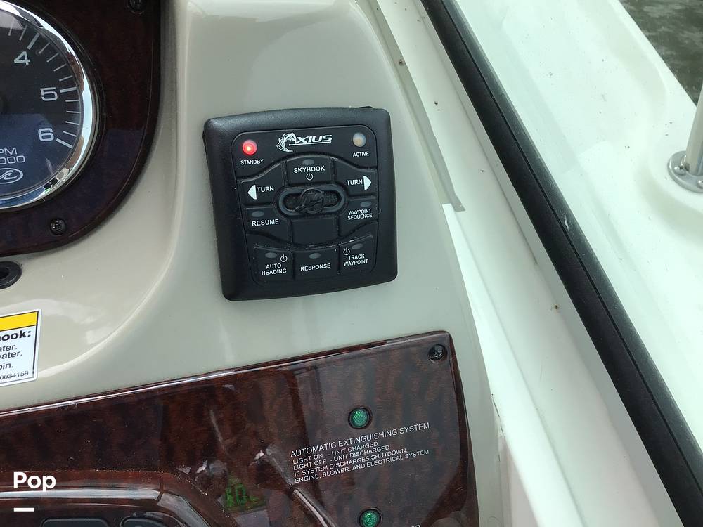 Slide: The Image of Sea Ray 370 Sundancer 2010 - 66