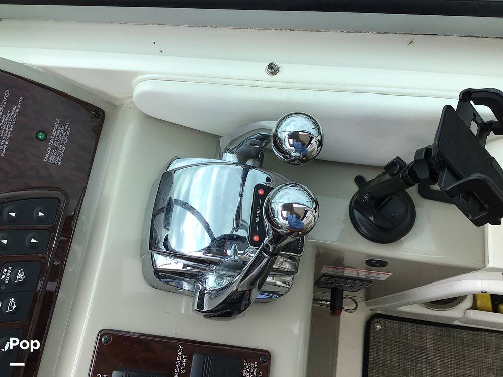 Slide: The Image of Sea Ray 370 Sundancer 2010 - 69