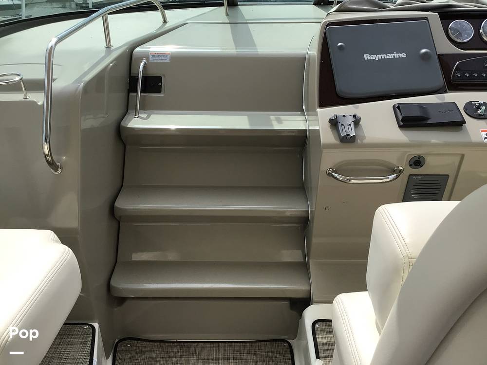 Slide: The Image of Sea Ray 370 Sundancer 2010 - 75
