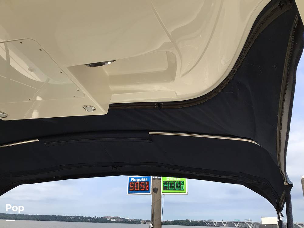 Slide: The Image of Sea Ray 370 Sundancer 2010 - 81