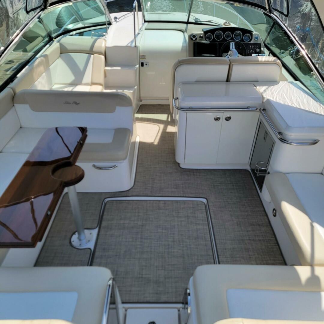 Slide: The Image of Sea Ray 370 Venture 2013 - 5241257