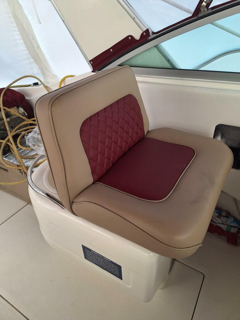 Slide: The Image of Sea Ray 37 Express 1994 - 5152679