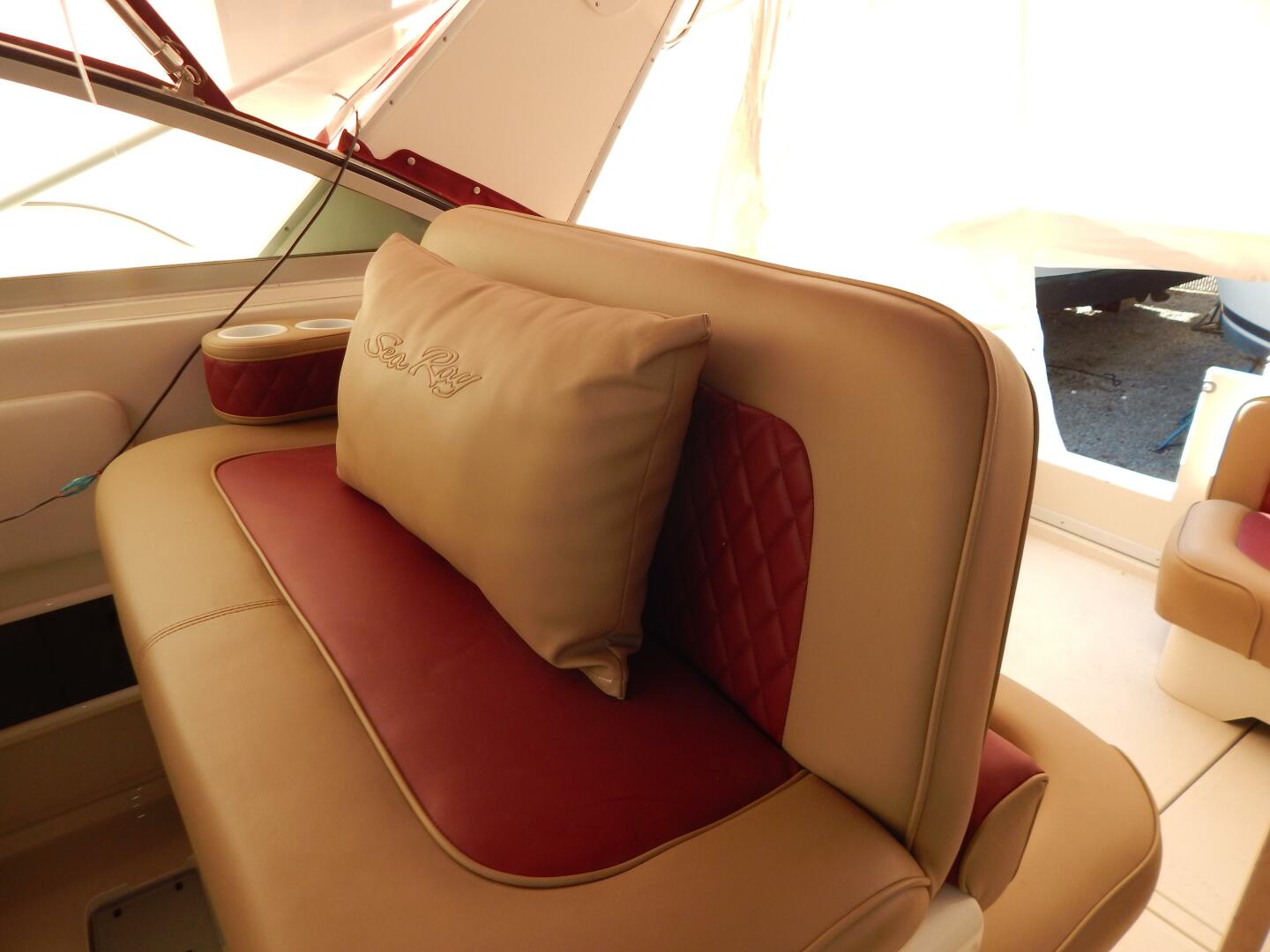 Slide: The Image of Sea Ray 37 Express 1994 - 5152673