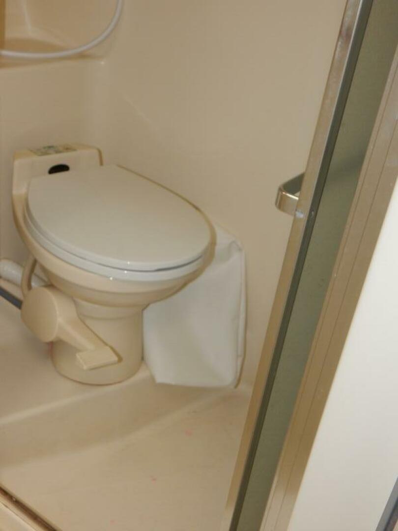 Slide: The Image of Sea Ray 37 Express 1994 - 5152762