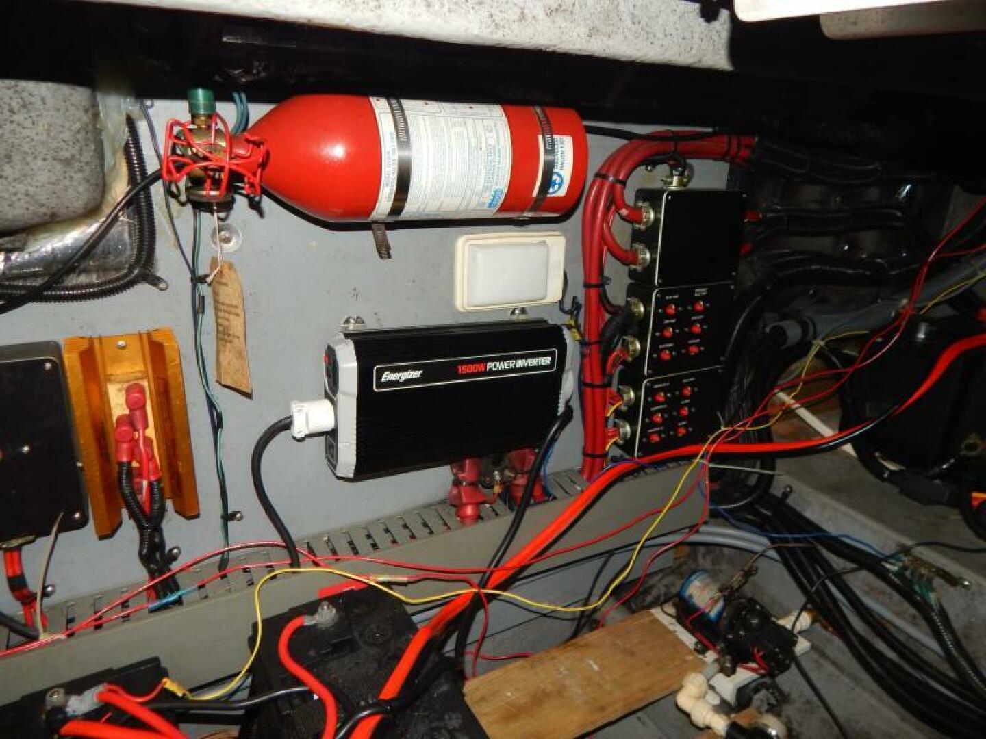 Slide: The Image of Sea Ray 37 Express 1994 - 5152834