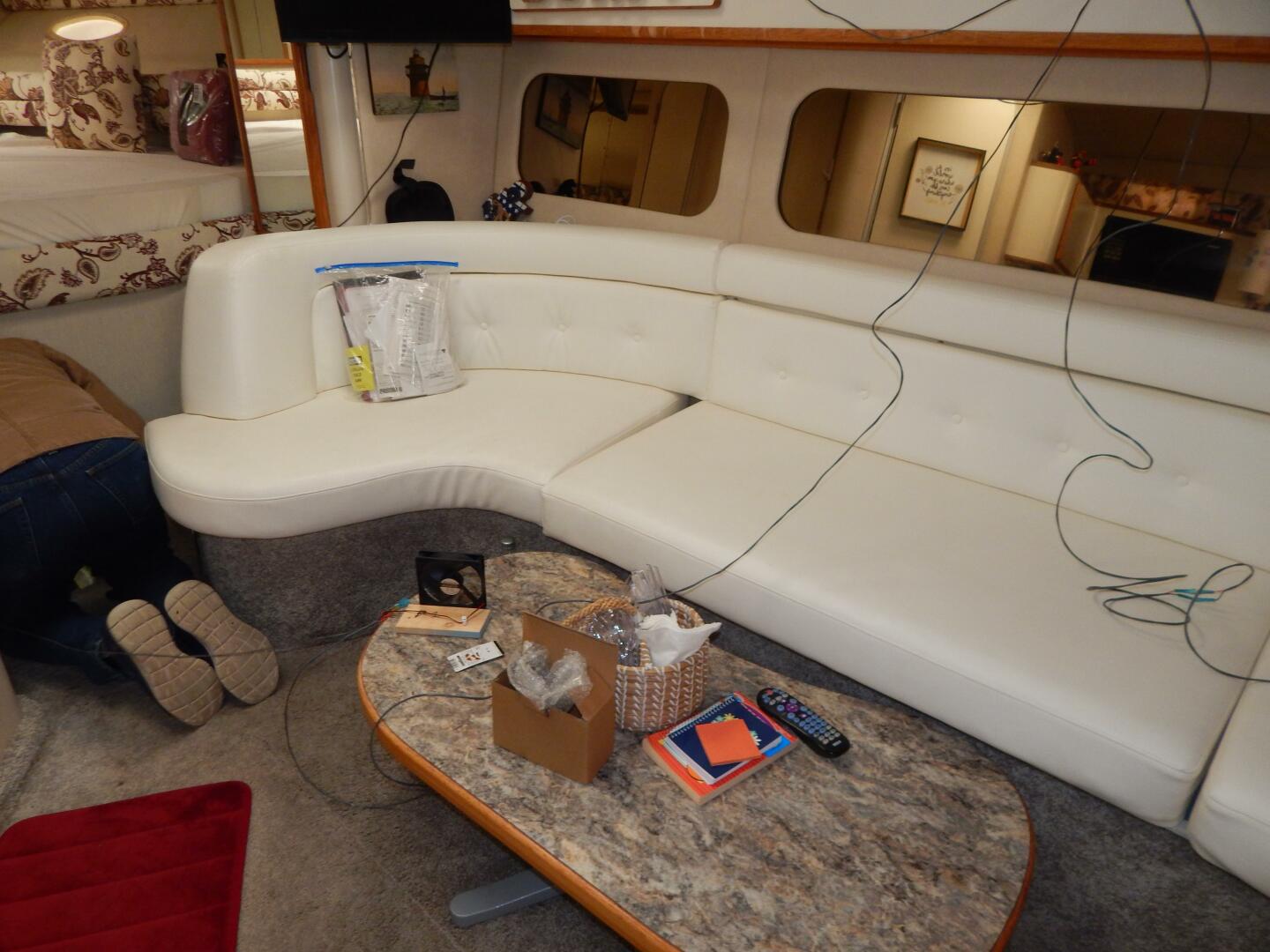 Slide: The Image of Sea Ray 37 Express 1994 - 5152845