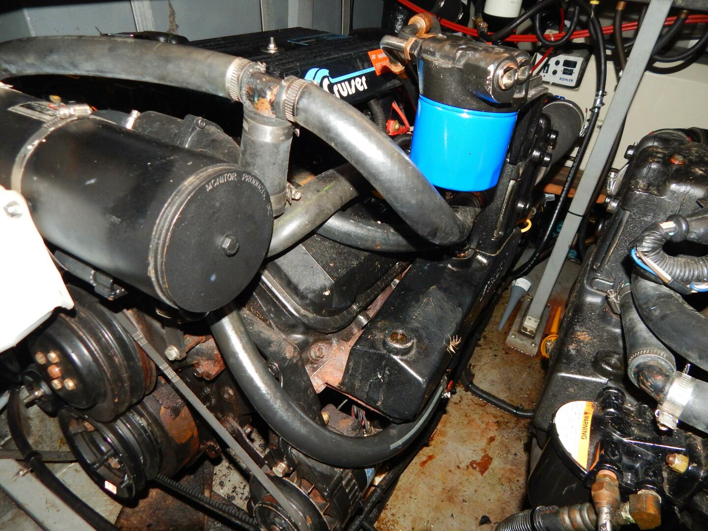 Slide: The Image of Sea Ray 37 Express 1994 - 5152991