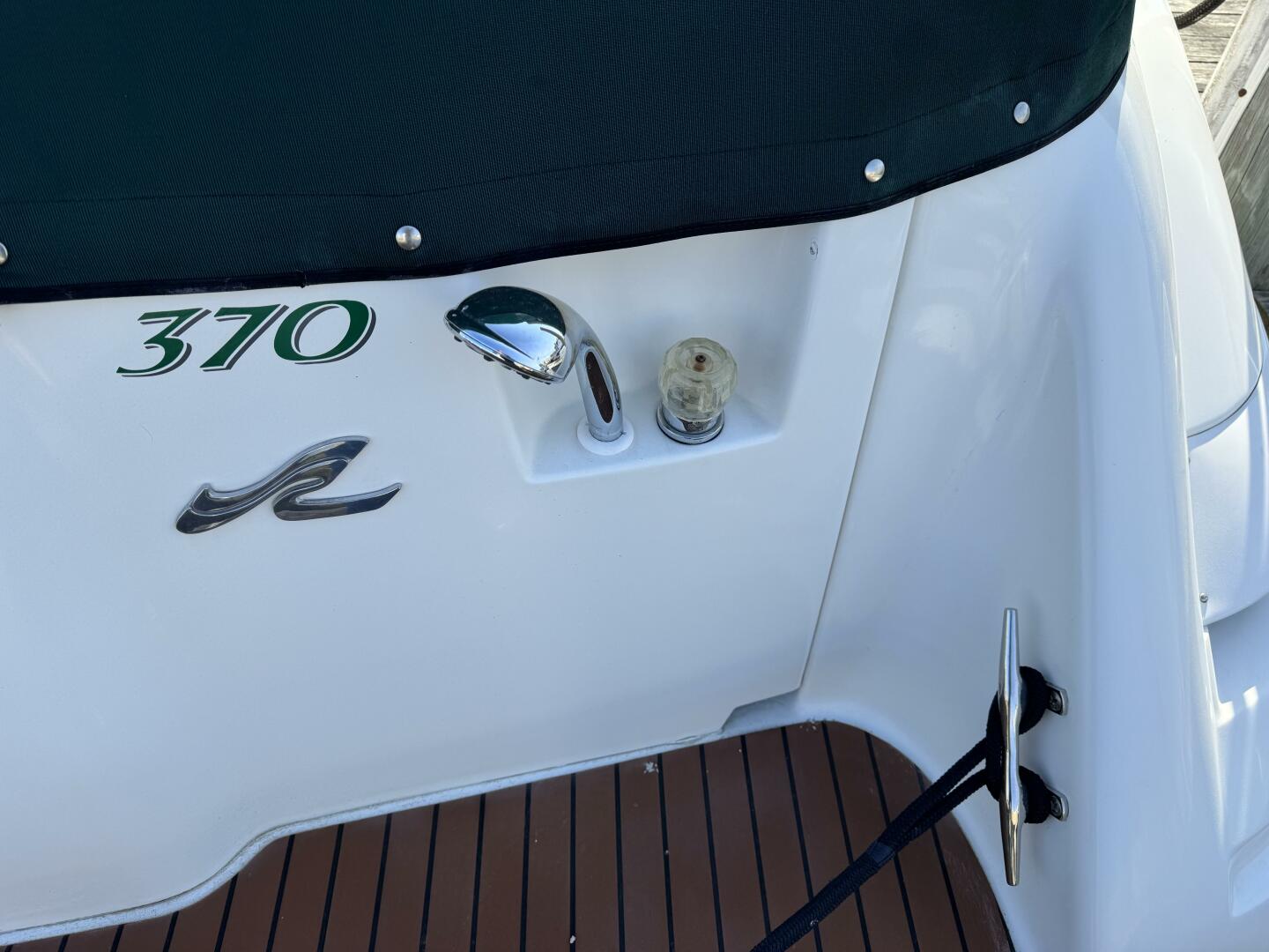 Slide: The Image of Sea Ray 37 Sundancer 1995 - 5276416