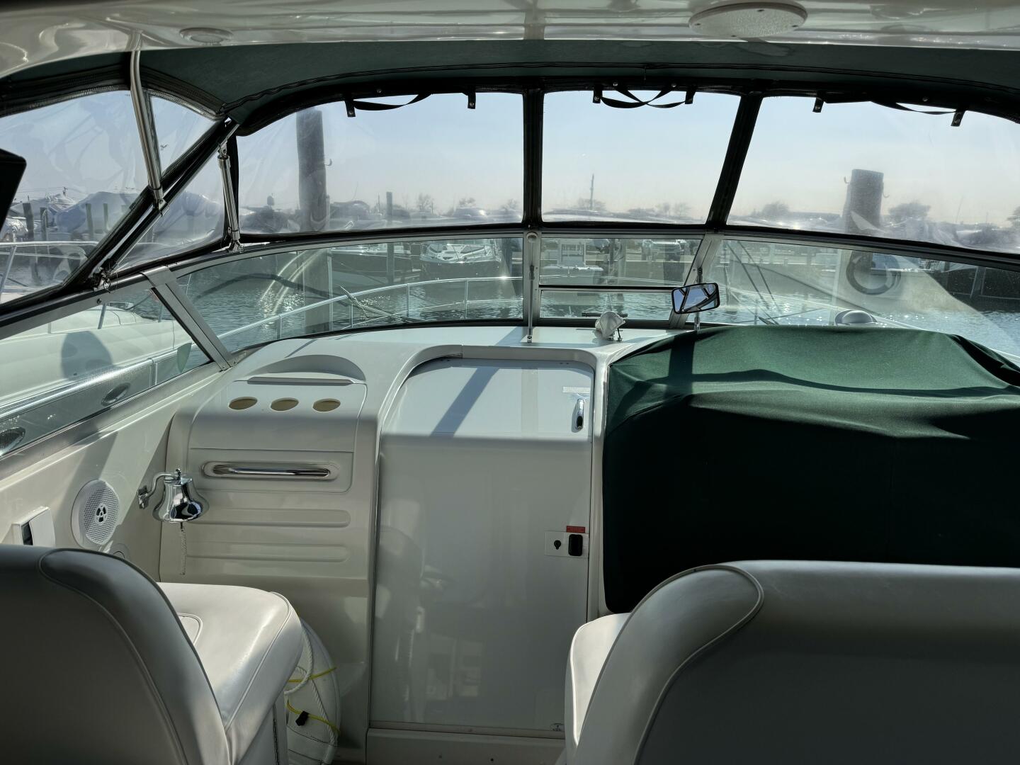 Slide: The Image of Sea Ray 37 Sundancer 1995 - 5276431