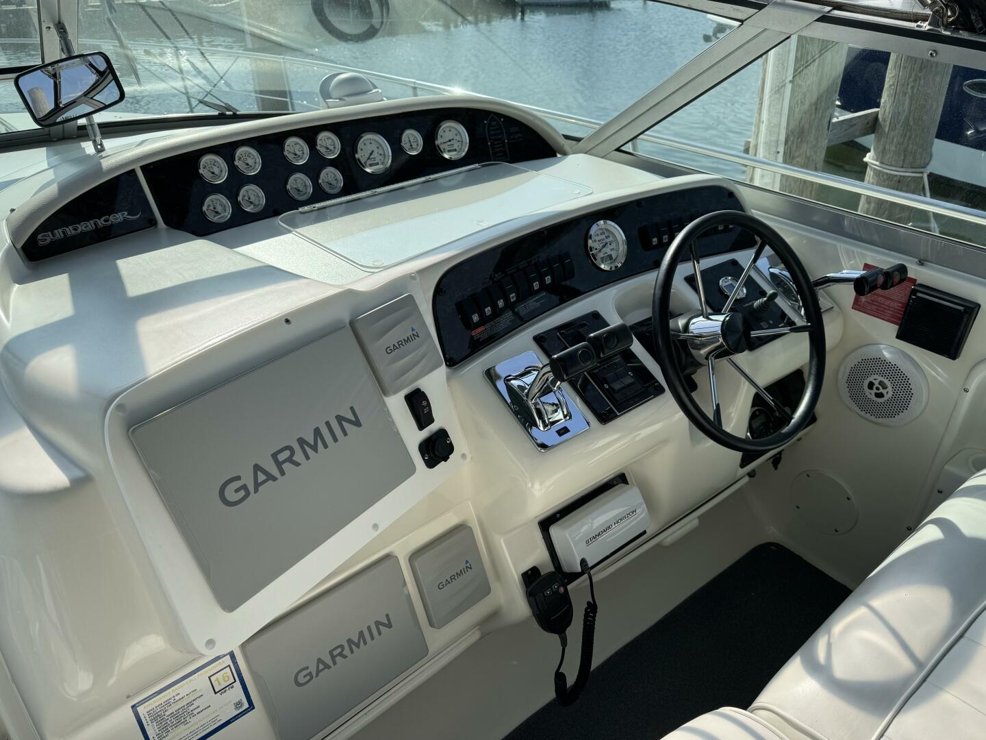 Slide: The Image of Sea Ray 37 Sundancer 1995 - 5276436