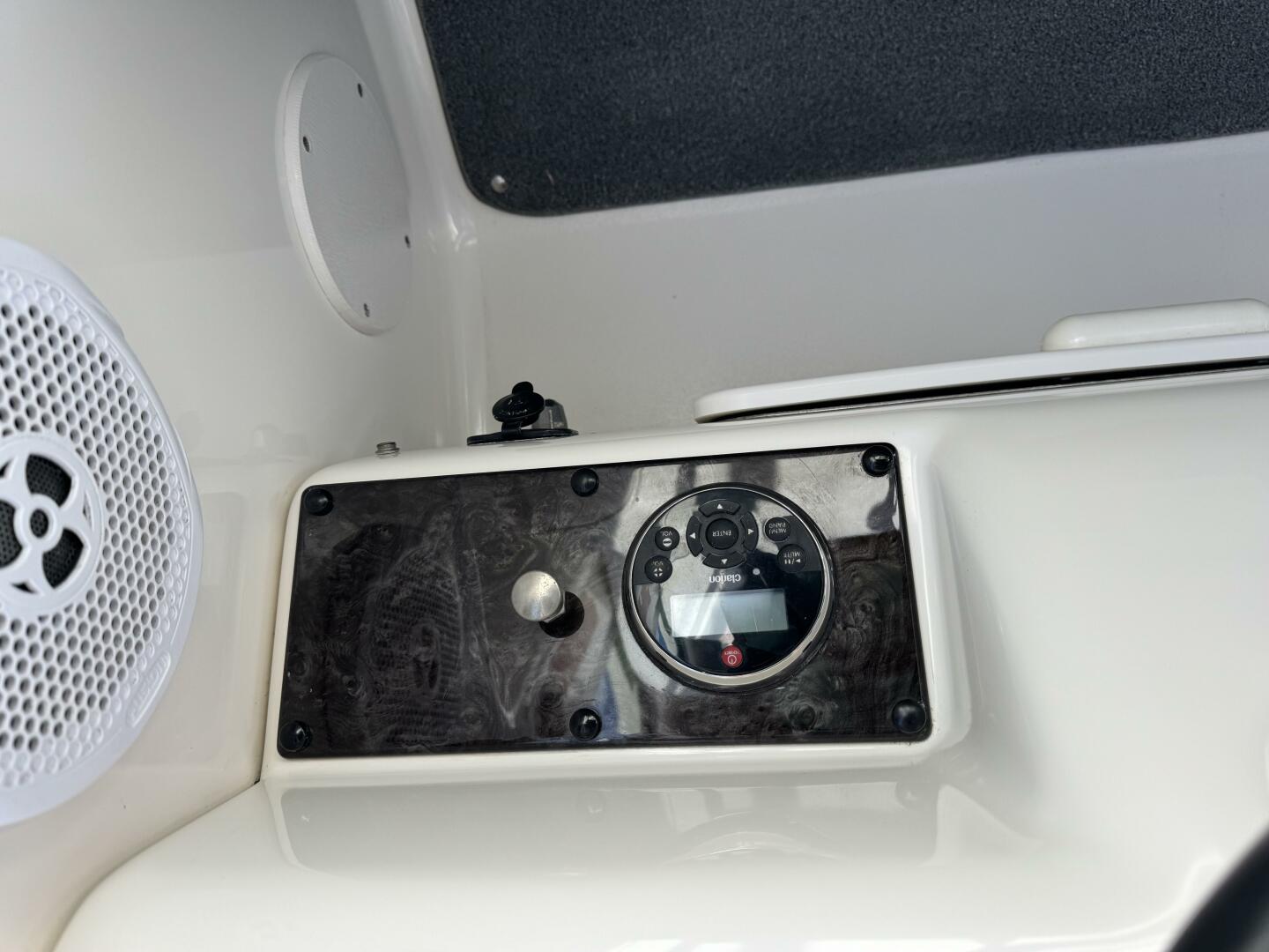 Slide: The Image of Sea Ray 37 Sundancer 1995 - 5276442