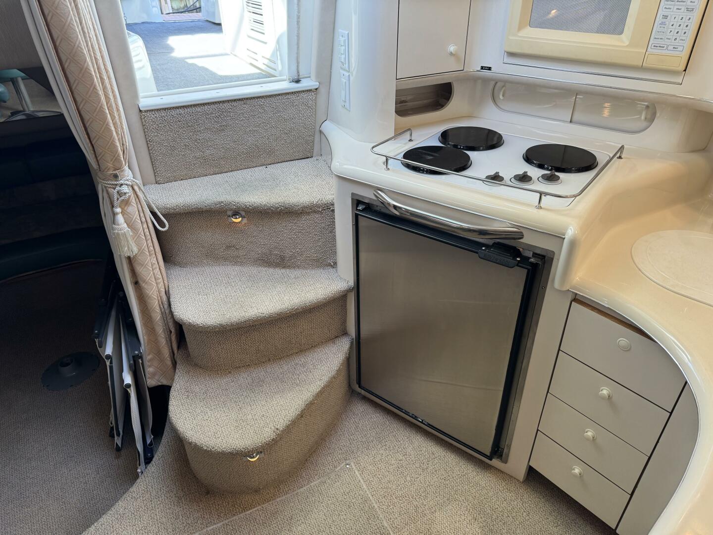 Slide: The Image of Sea Ray 37 Sundancer 1995 - 5276448