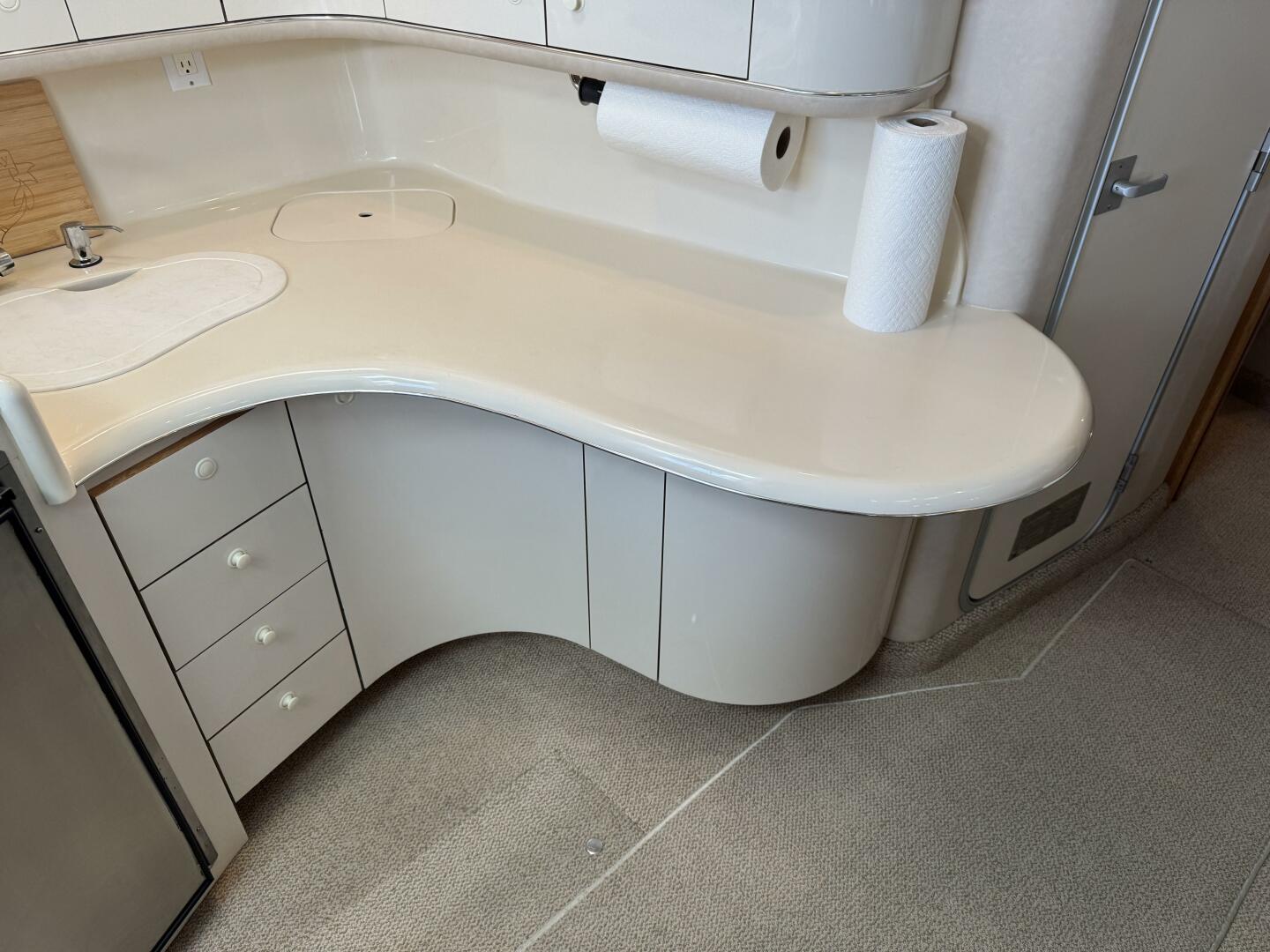 Slide: The Image of Sea Ray 37 Sundancer 1995 - 5276452