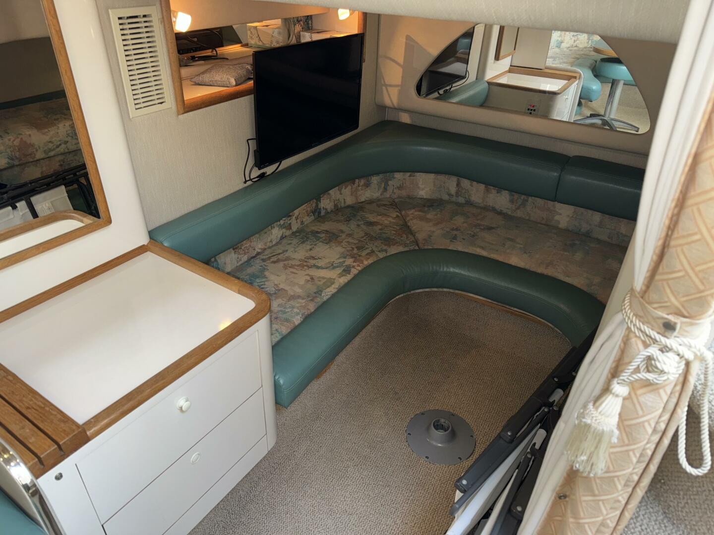 Slide: The Image of Sea Ray 37 Sundancer 1995 - 5276457