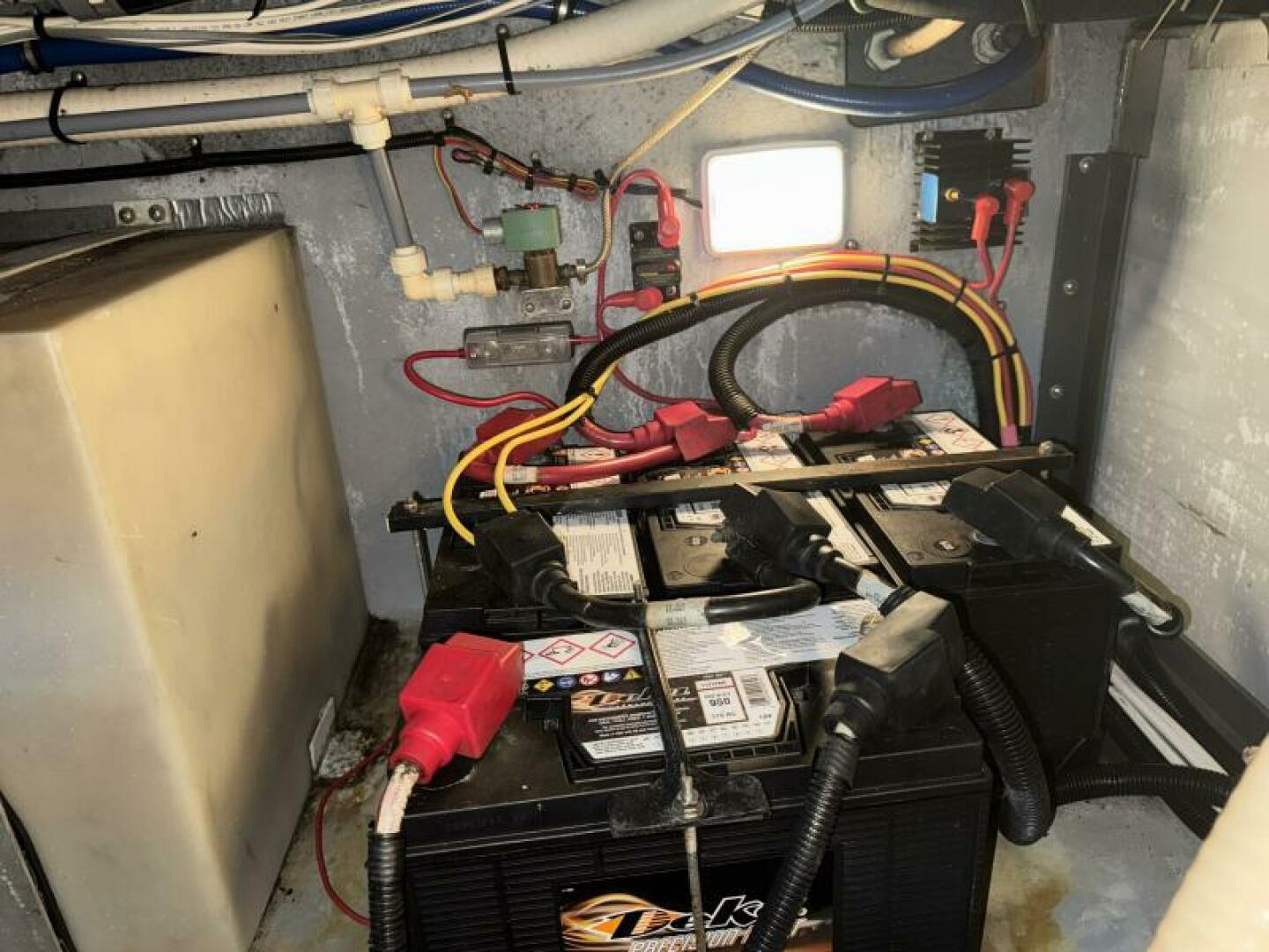 Slide: The Image of Sea Ray 37 Sundancer 1995 - 5276472