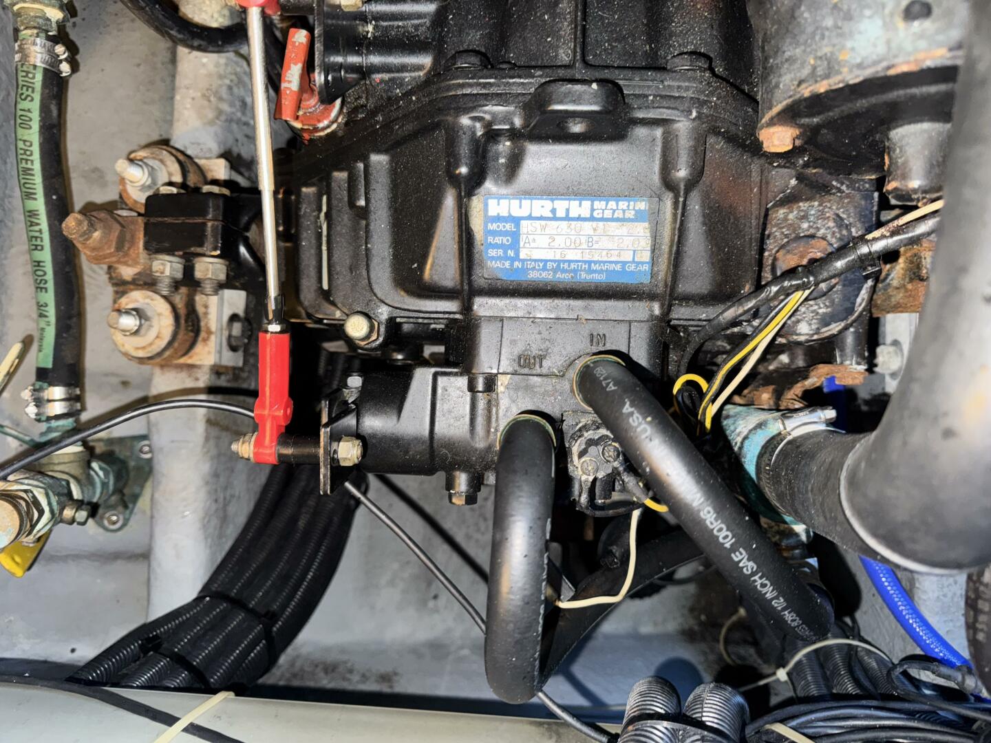 Slide: The Image of Sea Ray 37 Sundancer 1995 - 5276477