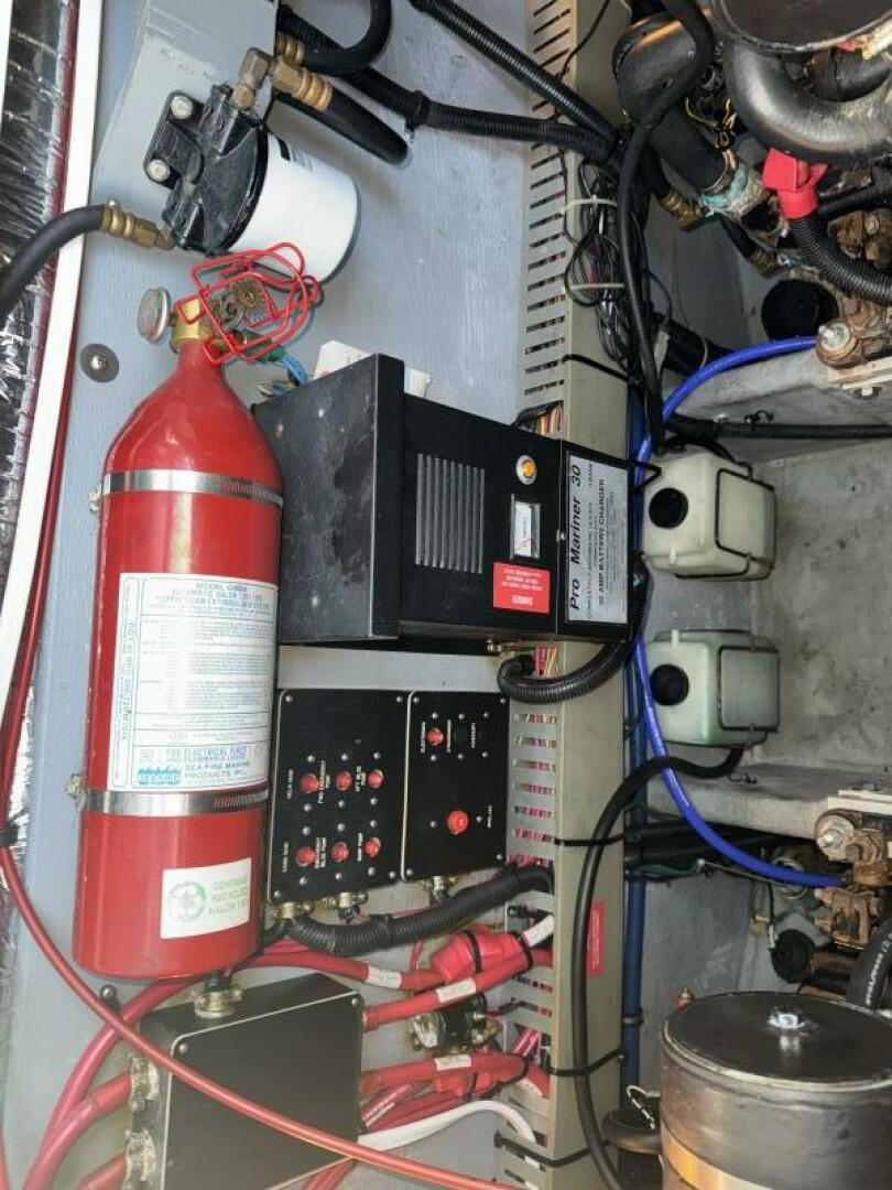 Slide: The Image of Sea Ray 37 Sundancer 1995 - 5276484