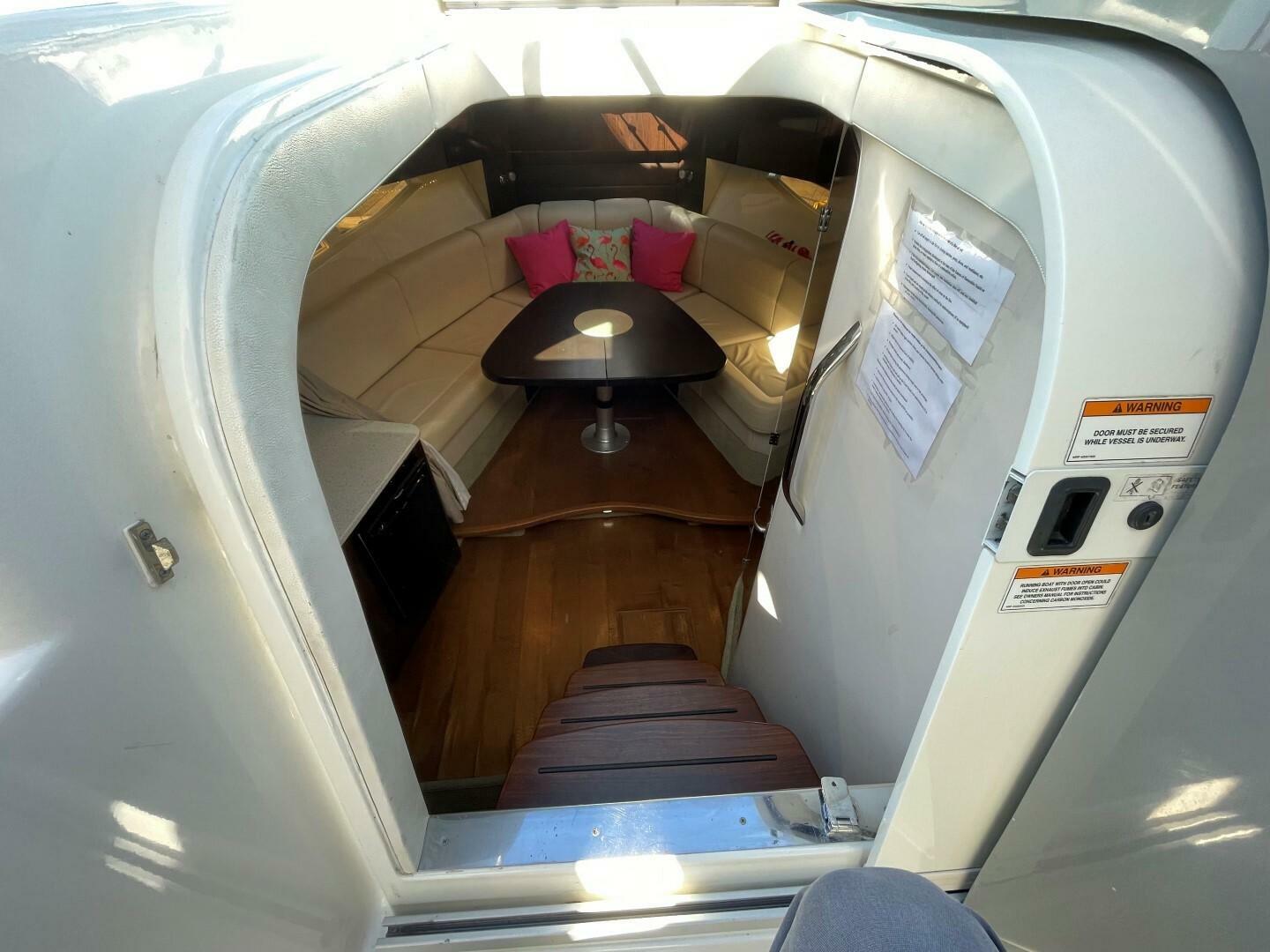 Slide: The Image of Sea Ray 37 Venture 2015 - 5014468
