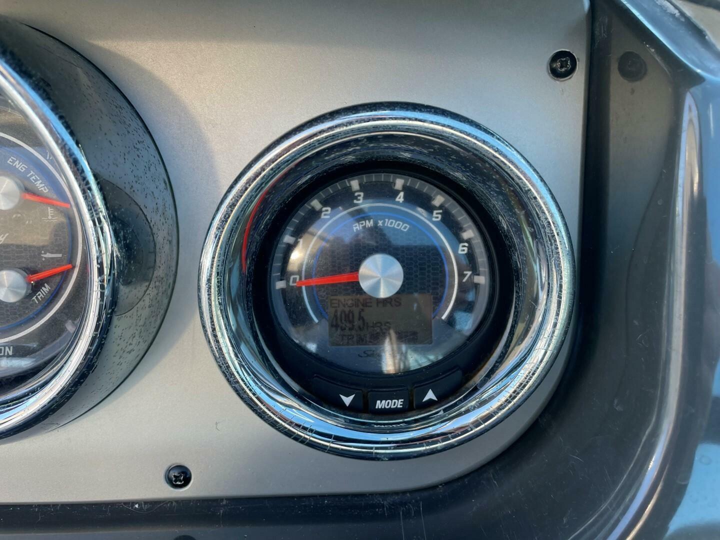 Slide: The Image of Sea Ray 37 Venture 2015 - 5014490