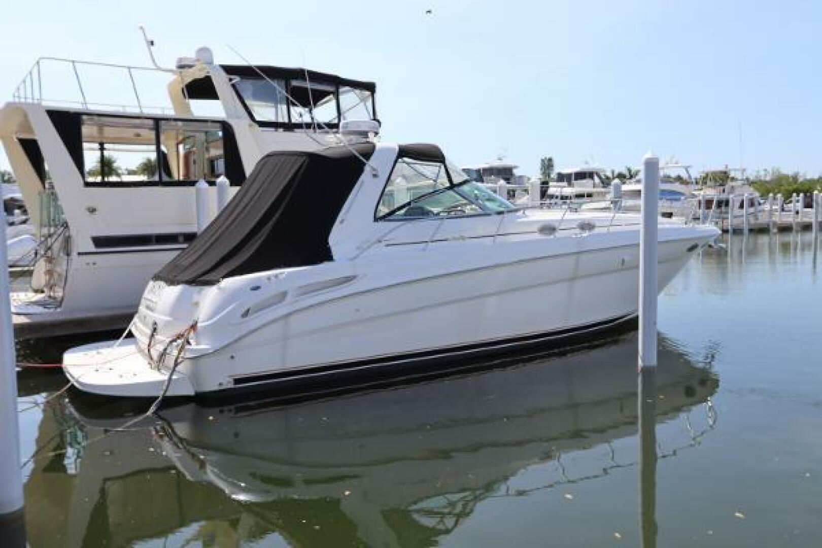 Slide: The Image of Sea Ray 380 Sundancer 1999 - 4482169