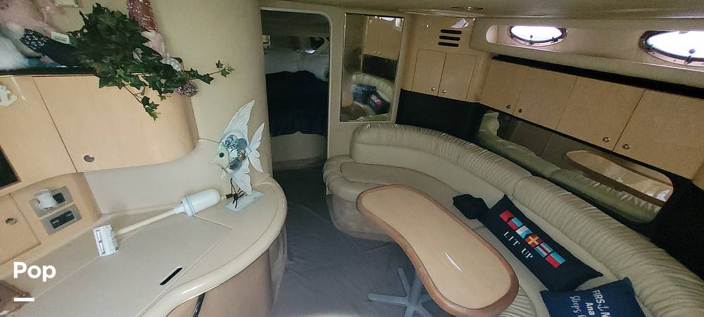 Slide: The Image of Well Appointed Salon - 14516945
