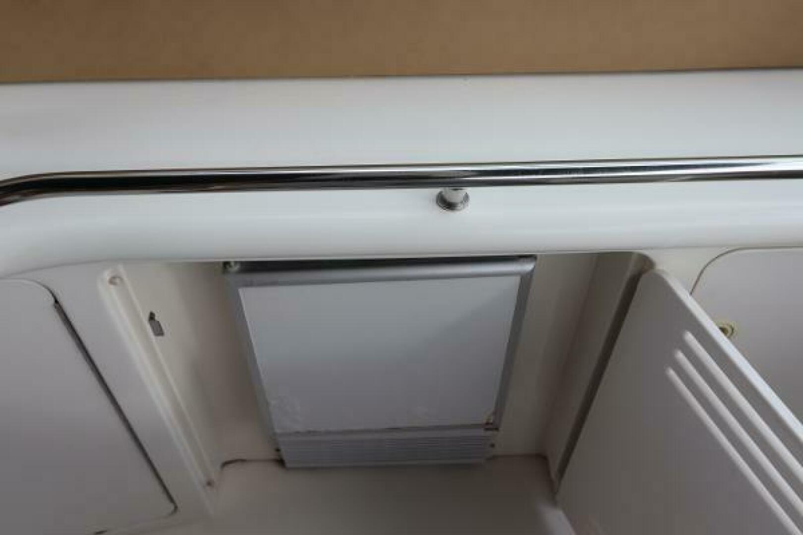 Slide: The Image of Sea Ray 380 Sundancer 1999 - 4999957