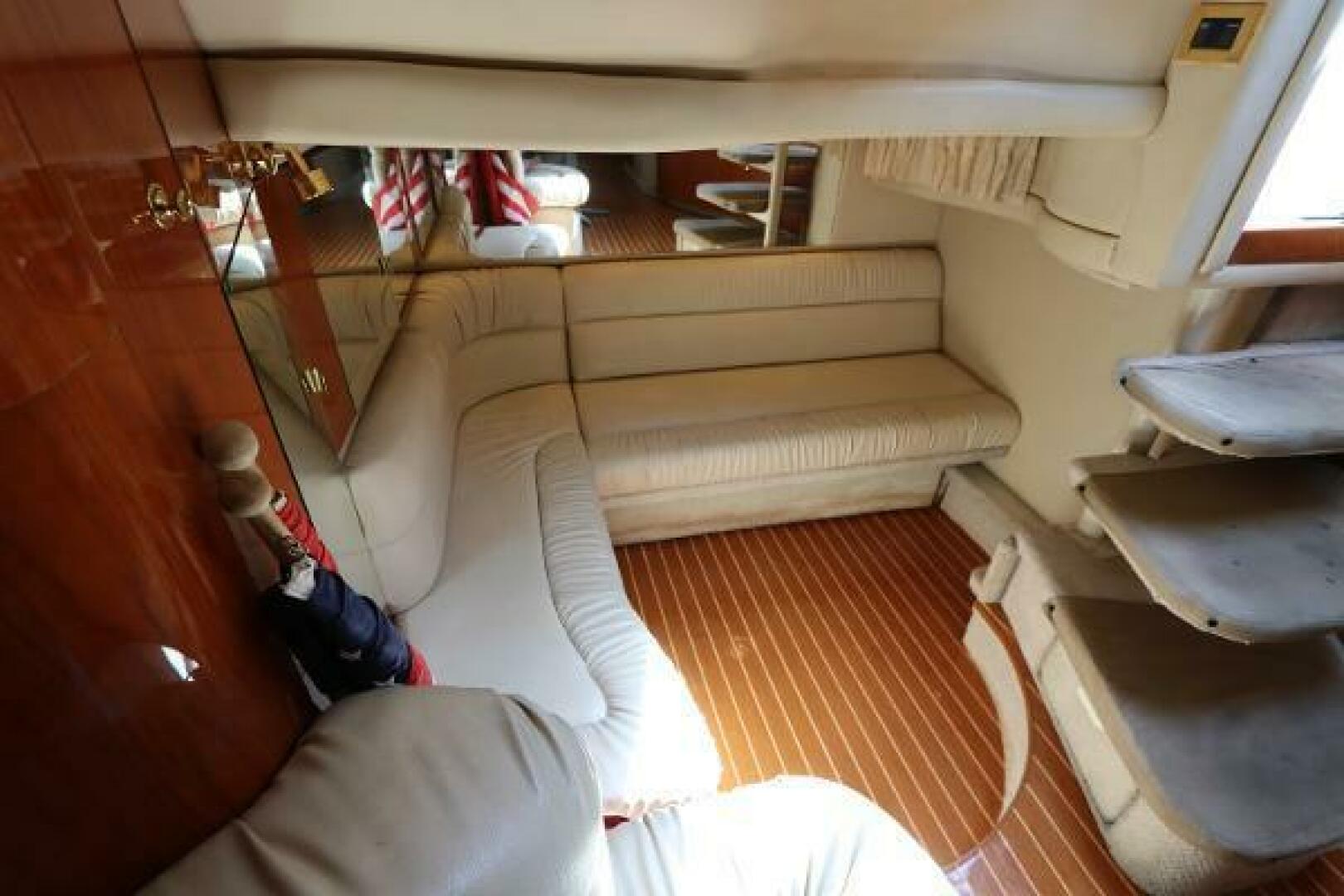 Slide: The Image of Sea Ray 380 Sundancer 1999 - 4999974