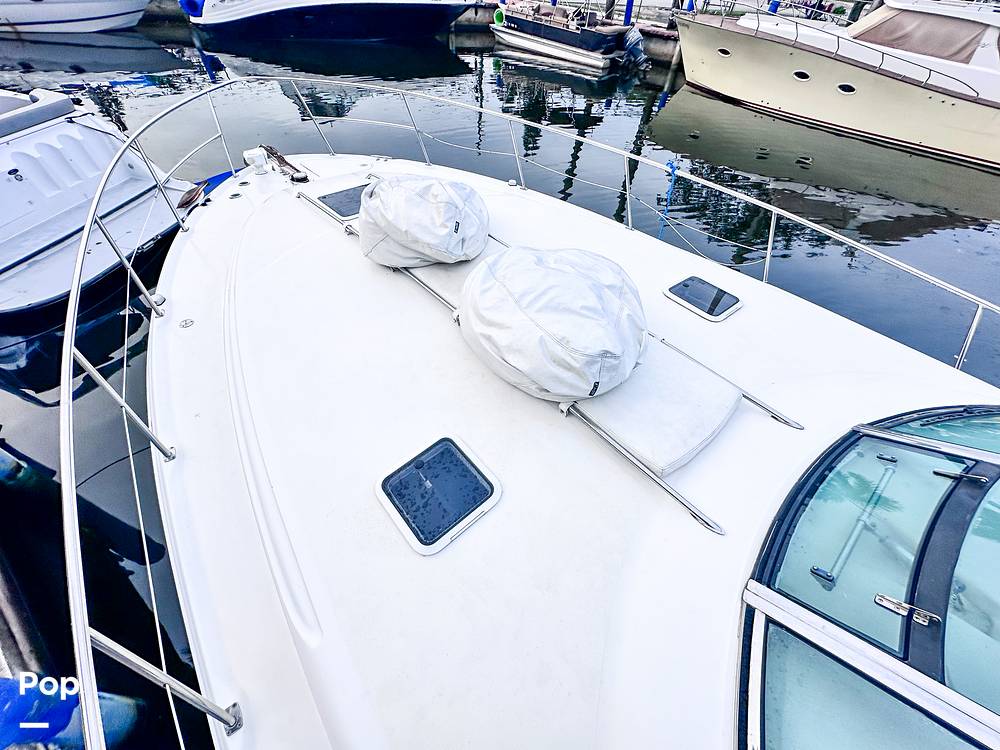 Slide: The Image of Sea Ray 380 Sundancer 2000 - 2
