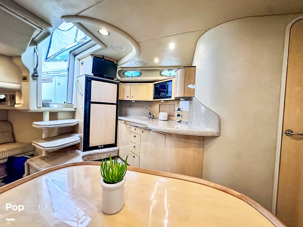 Slide: The Image of Sea Ray 380 Sundancer 2000 - 33