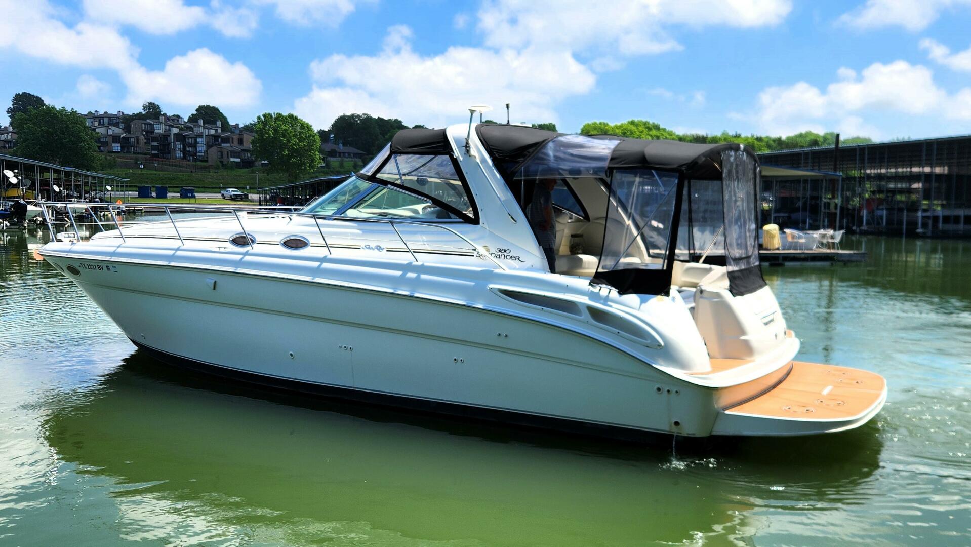 Slide: The Image of 2000 Sea Ray 380 Sundancer - 4339517
