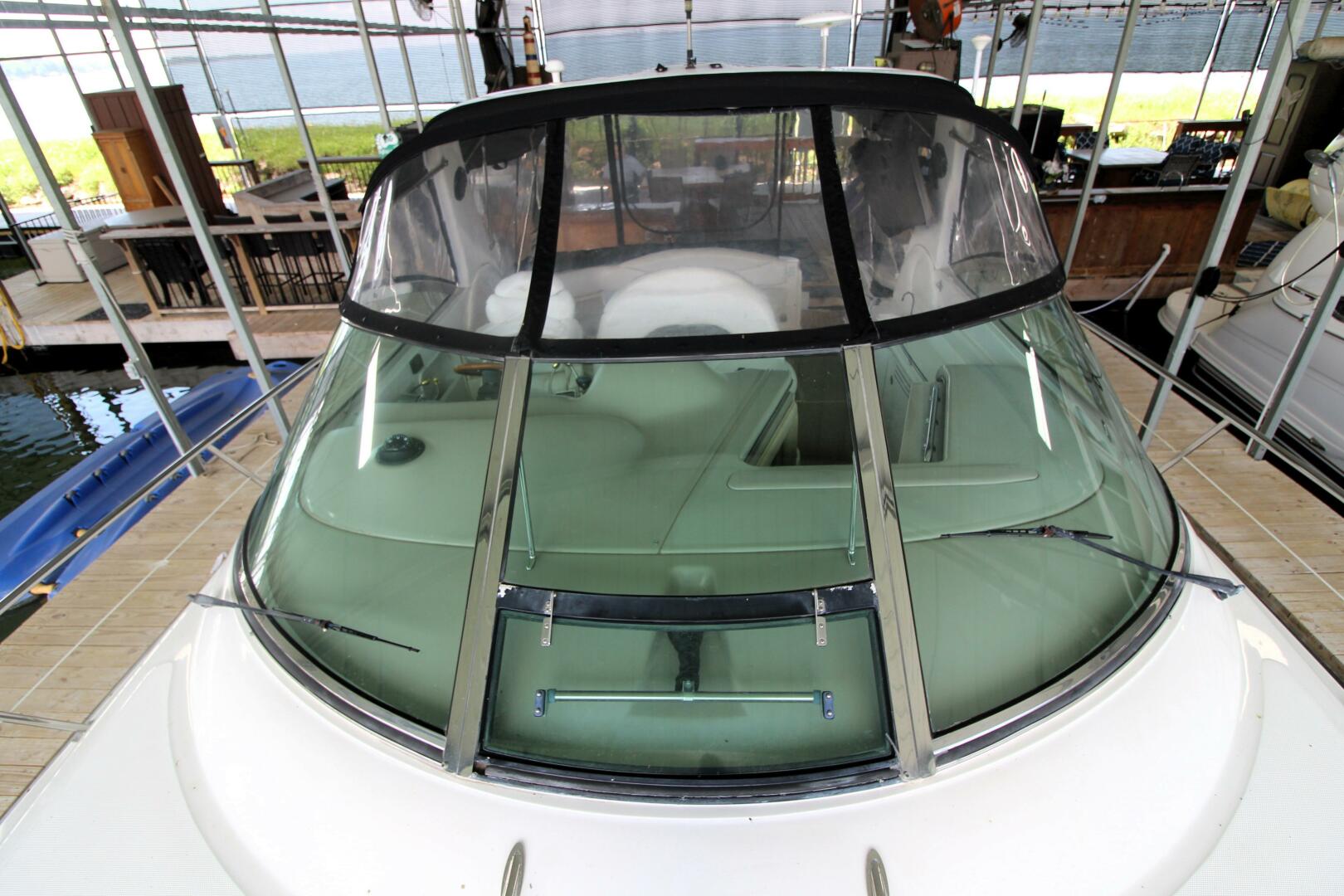 Slide: The Image of 2000 Sea Ray 380 Sundancer - 4339530